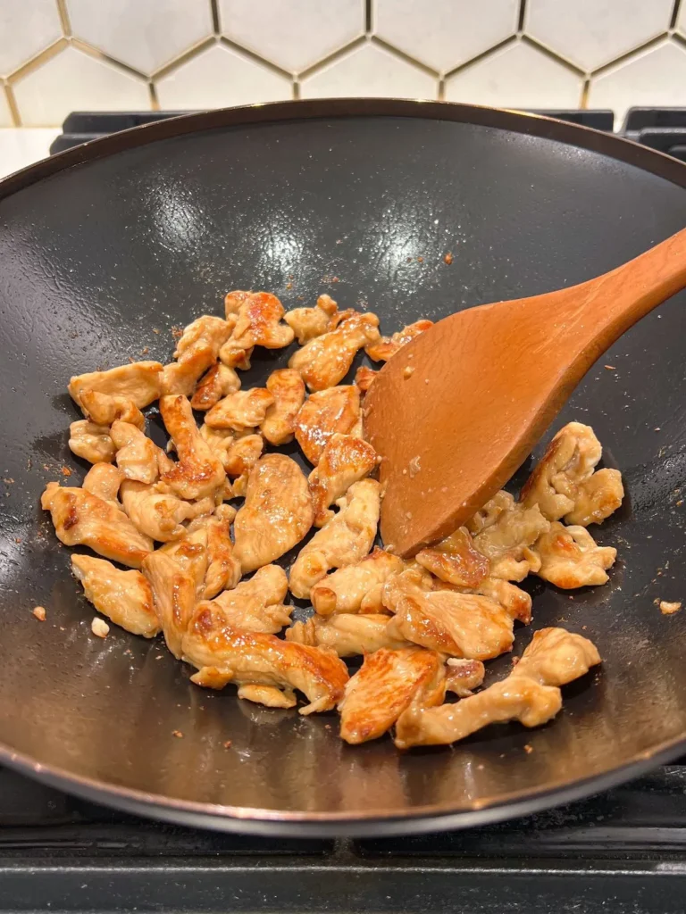 How to Make Chicken Lo Mein