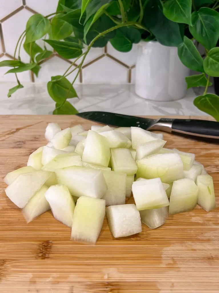 Vietnamese Winter Melon Soup (Canh Bí Sườn)