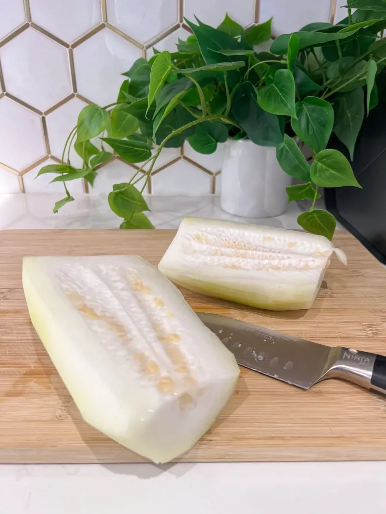 Vietnamese Winter Melon Soup (Canh Bí Sườn)
