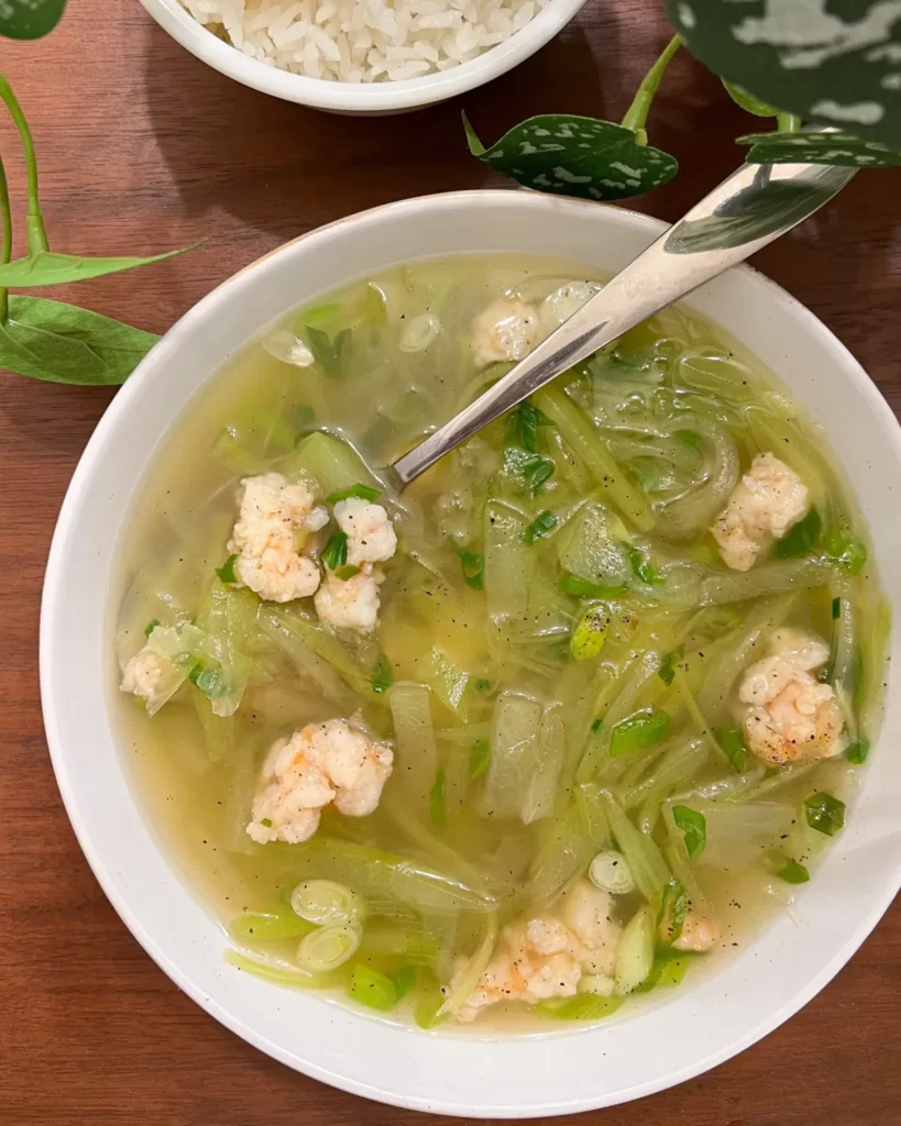 Canh Bầu Tôm soup