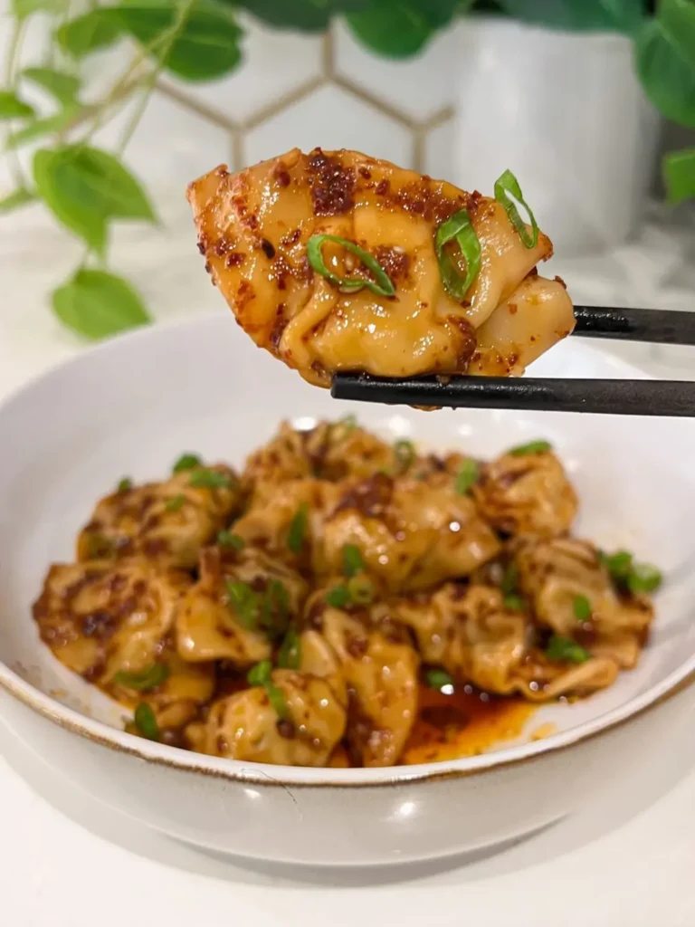 Spicy Wontons in Chili Oil