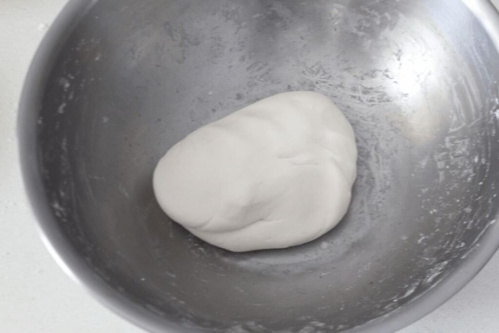 Bánh Bột Lọc (Vietnamese Steamed Tapioca Dumplings)