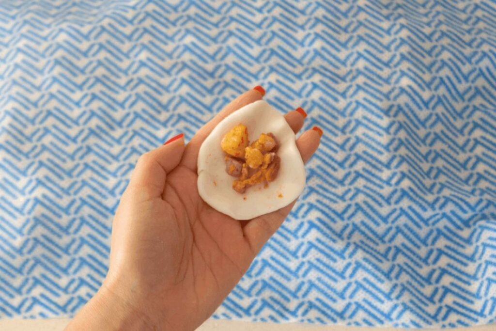 Bánh Bột Lọc (Vietnamese Steamed Tapioca Dumplings)