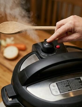 How to Safely Quick Release Soups and Starches Without the "Geyser" Effect