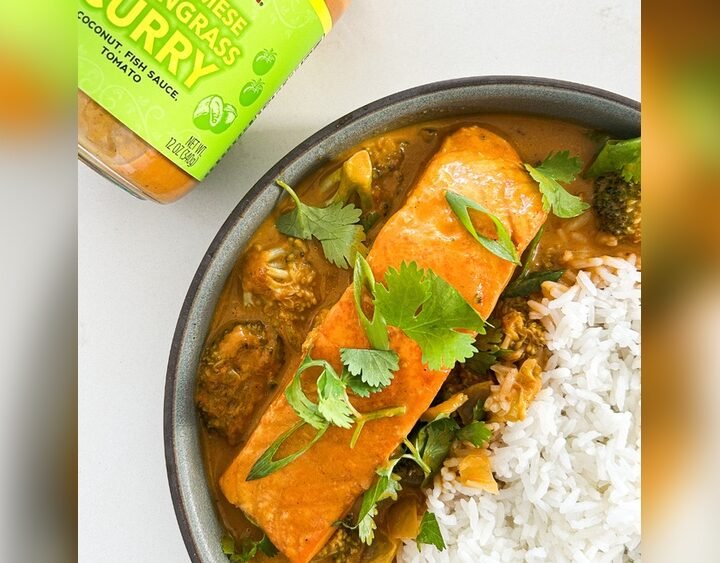 Coconut Lemongrass Curry Salmon