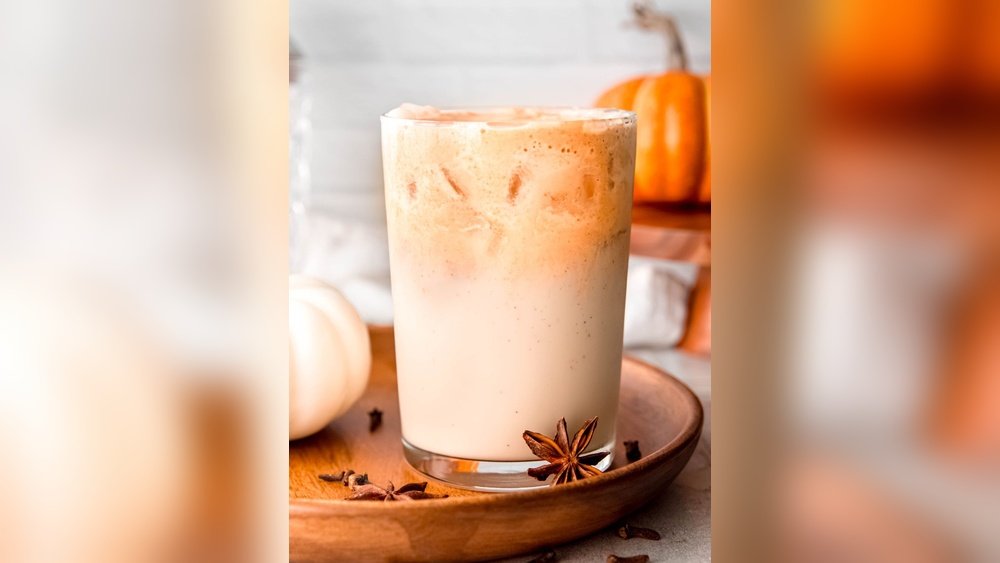 Starbucks Copycat Pumpkin Cream Chai: Irresistible DIY Recipe!