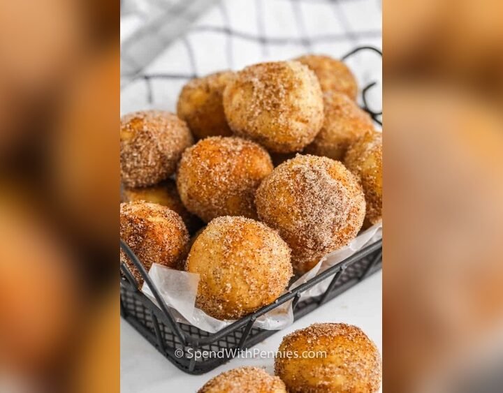 3 Ingredient Mini Cinnamon Donut Holes