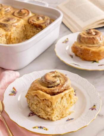 Dulce De Leche Cinnamon Rolls