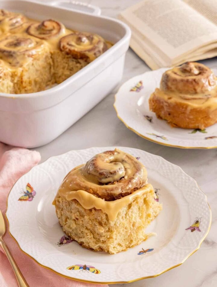 Dulce De Leche Cinnamon Rolls