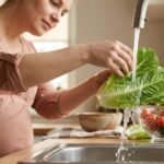Is It Safe To Eat Salad While Pregnant