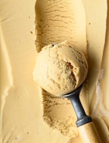 Caramelised White Chocolate Ice Cream