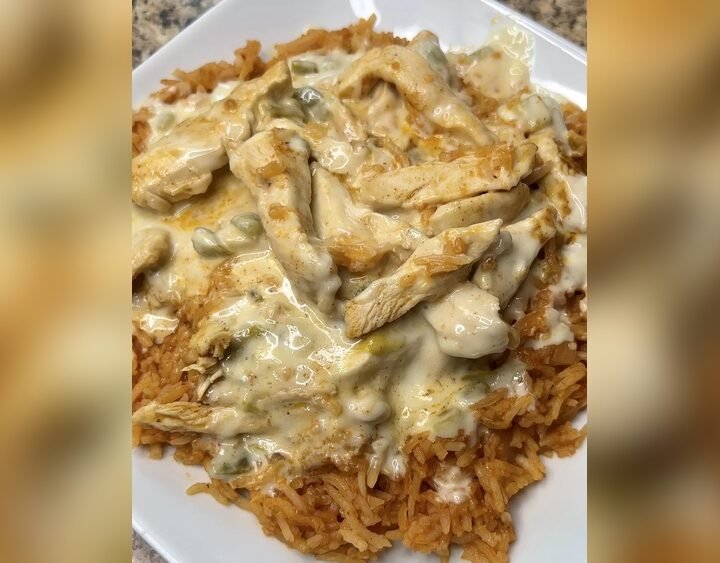 Cheesy Mexican Chicken And Rice