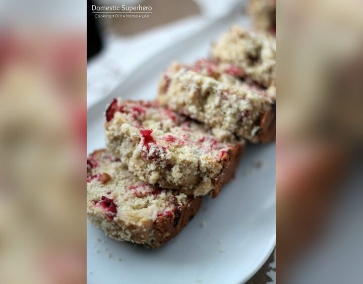 Cranberry Walnut Bread With Crumble Topping