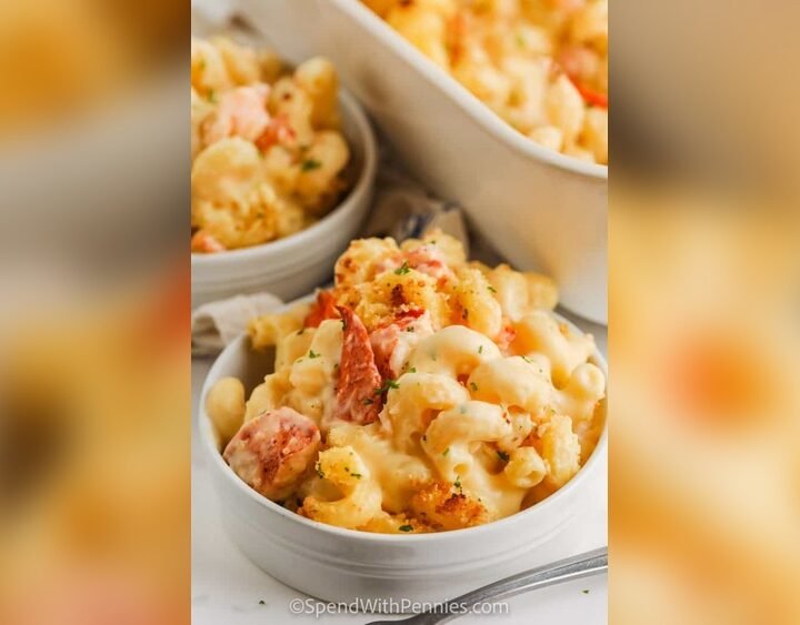 Extra Creamy Lobster Mac And Cheese