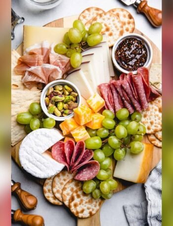 How To Make A Charcuterie Board