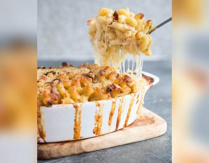 Spicy Jalapeno Mac And Cheese