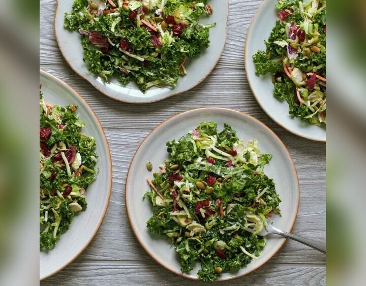 Spinach Salad With Creamy Poppy Seed Dressing