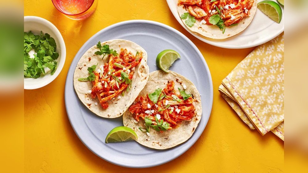 Tinga De Pollo Tacos Chicken Tinga Tacos