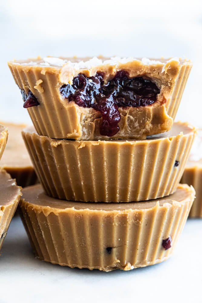 Healthy Peanut butter and jelly cups