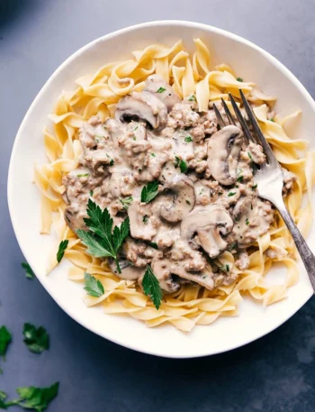 Easy Healthy Beef Stroganoff: A Simple One Skillet Dinner Idea