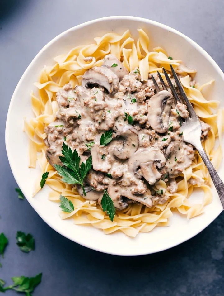 Easy Healthy Beef Stroganoff: A Simple One Skillet Dinner Idea