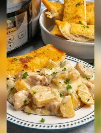 Easy Crockpot Garlic Parmesan Chicken And Potatoes Recipe