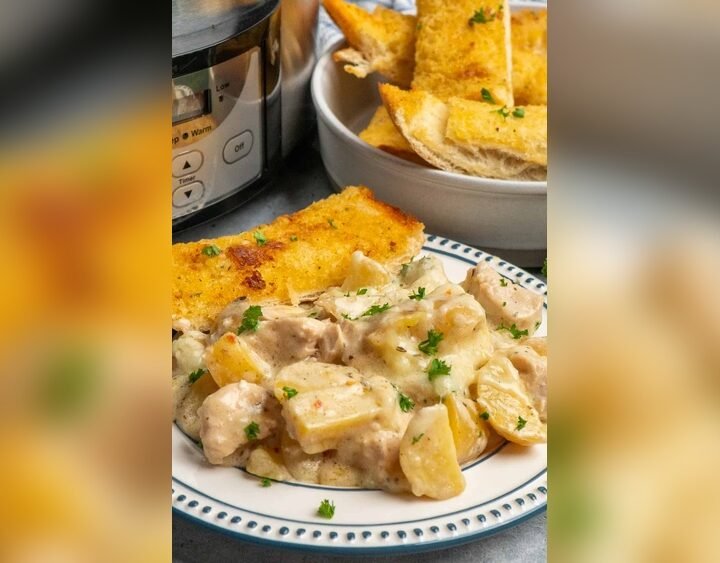 Easy Crockpot Garlic Parmesan Chicken And Potatoes Recipe