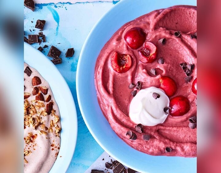 Healthy Black Forest Smoothie Bowl